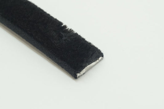 Outer Fuzzy Window Seal, L/R — Porsche 914 (1970–1976) (91453195710)