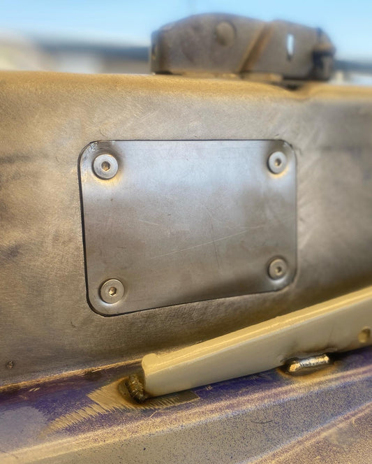 Tunnel Access Plate Kit (Flush Mount) Center Location (All Year Beetle)